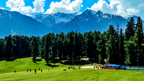 Unwind, Rewind: 8 Vacation Spots In India Worth Travelling To